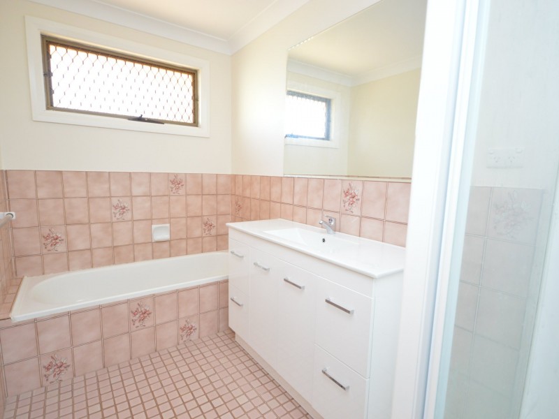 4/1 Beddoes Avenue, Dubbo NSW 2830