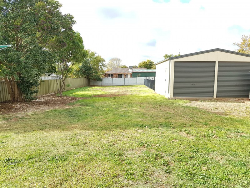 12 Galloway Drive, Dubbo NSW 2830