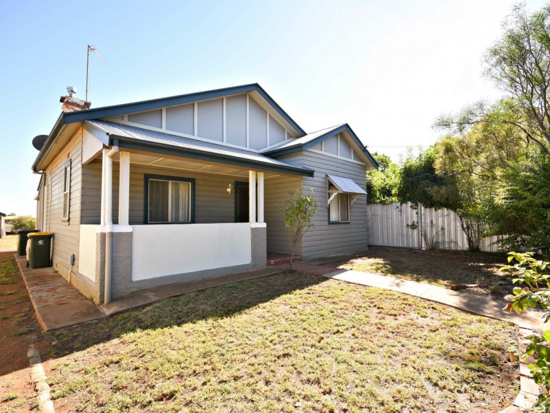 116 Wingewarra Street, Dubbo NSW 2830