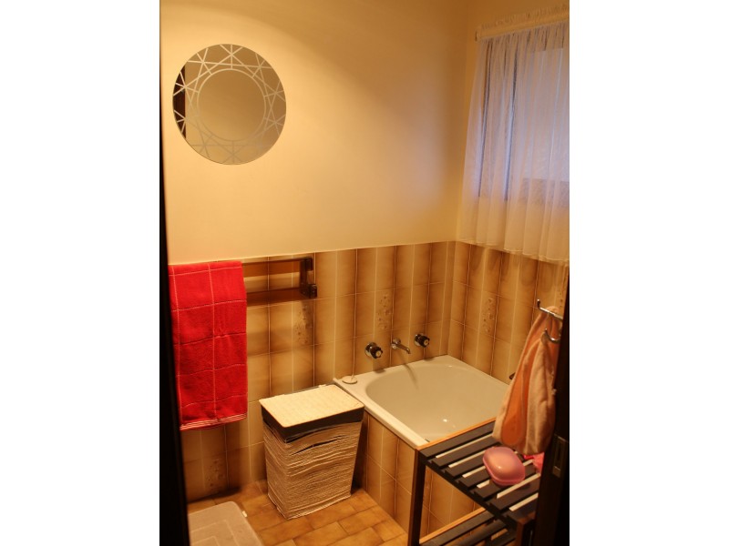 2 Booth Street, Dubbo NSW 2830