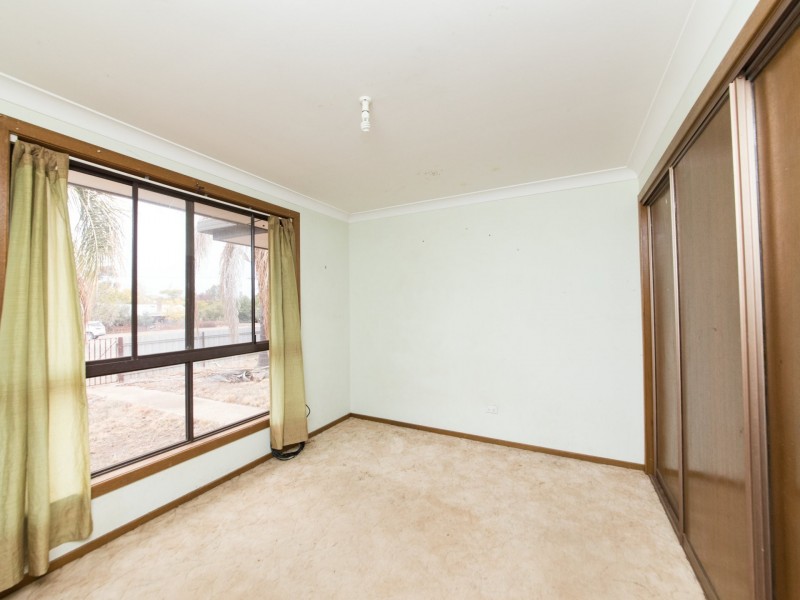 12 Burraway Street, Brocklehurst NSW 2830