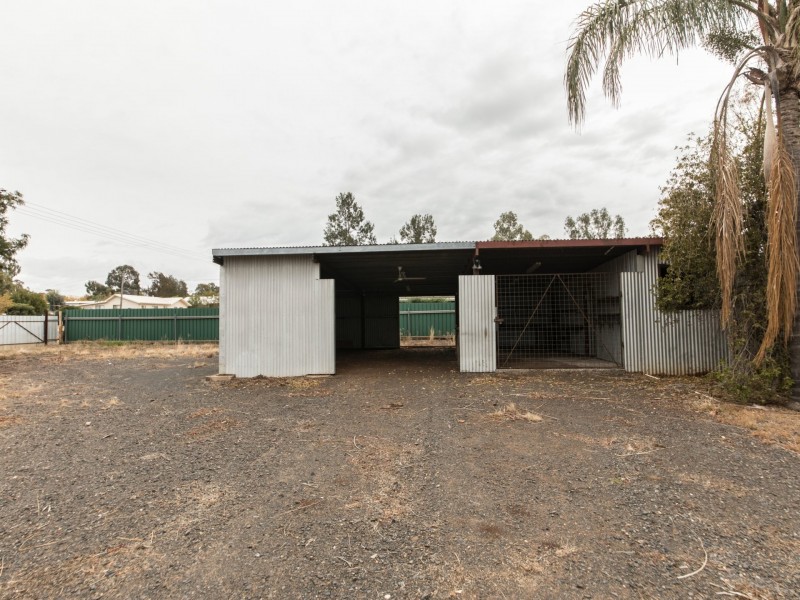 12 Burraway Street, Brocklehurst NSW 2830