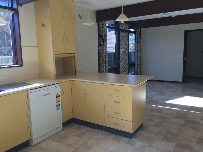 22 Leonard Street, Dubbo NSW 2830