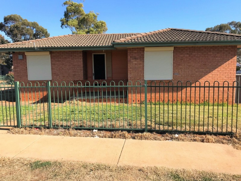 27 Braun Avenue, Dubbo NSW 2830