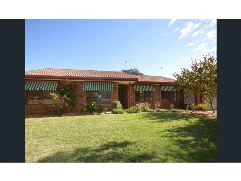 4/1 Beddoes Avenue, Dubbo NSW 2830