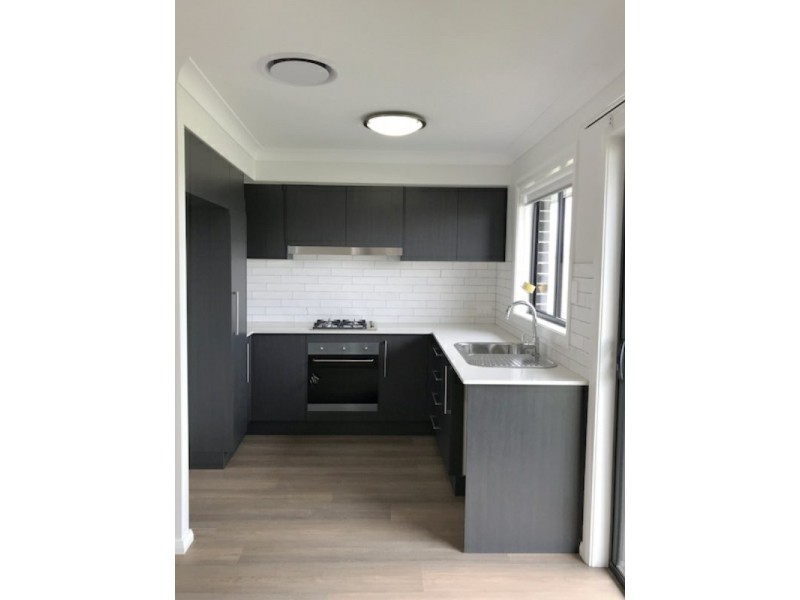 5a Drover Avenue, Dubbo NSW 2830