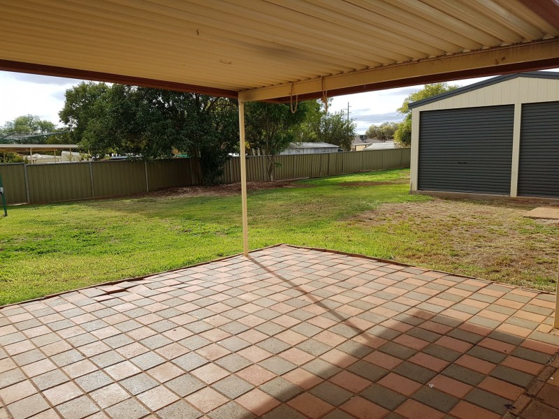 12 Galloway Drive, Dubbo NSW 2830