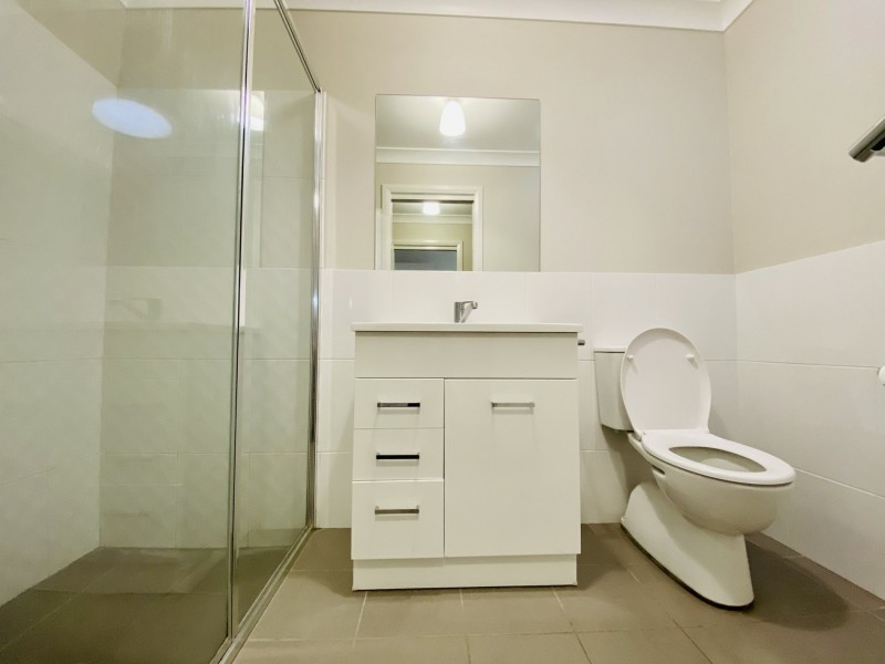 2/12 Lilydale Terrace, Dubbo NSW 2830