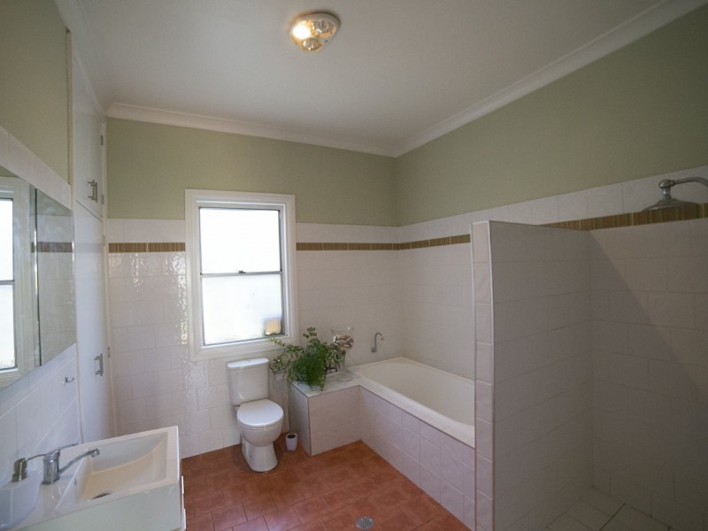 86 Bourke Street, Dubbo NSW 2830