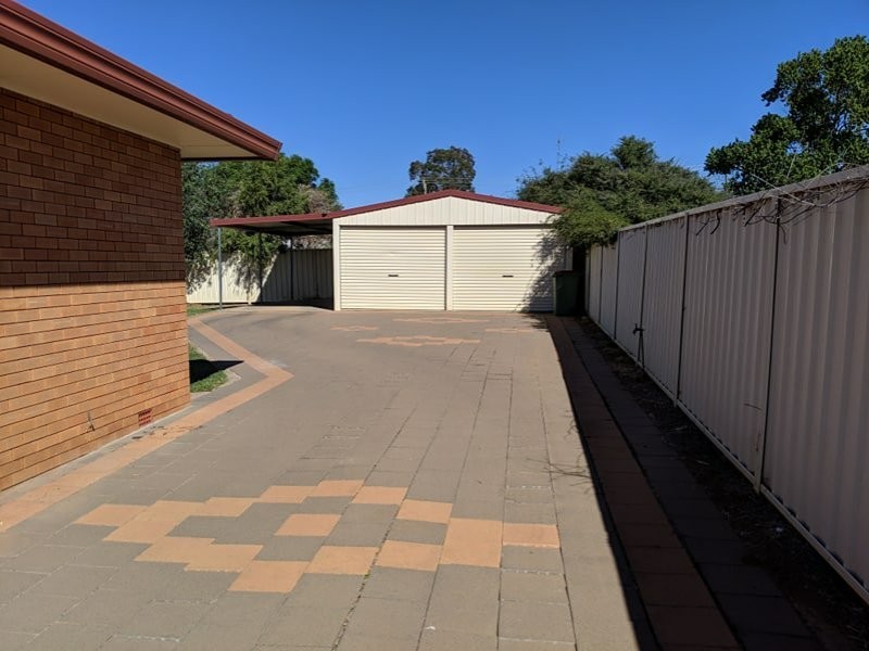 9 Laughton Street, Dubbo NSW 2830
