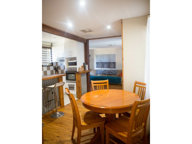 17 Houston Drive, Dubbo NSW 2830