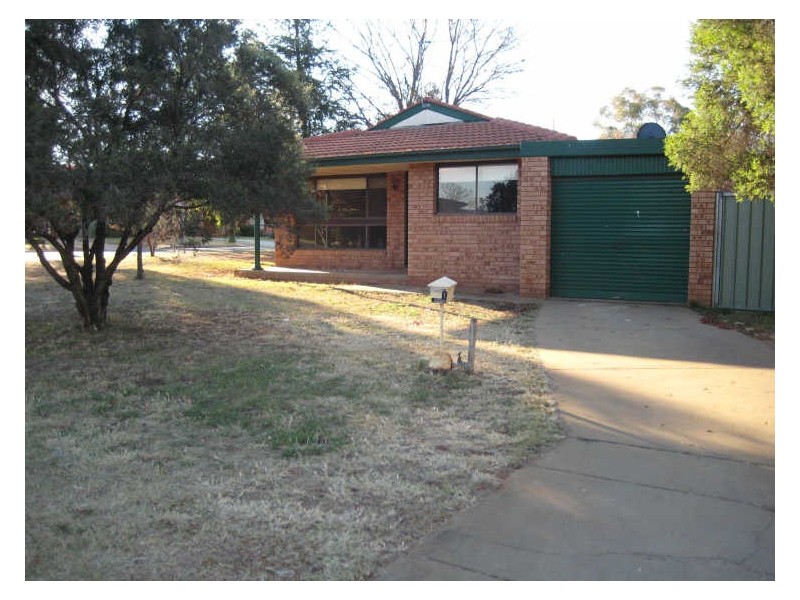 1/1 Meadowbank Drive, Dubbo NSW 2830