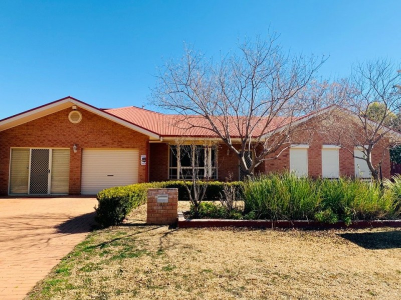 48 Twickenham Drive, Dubbo NSW 2830
