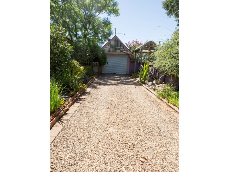 111 Arthur Street, Wellington NSW 2820
