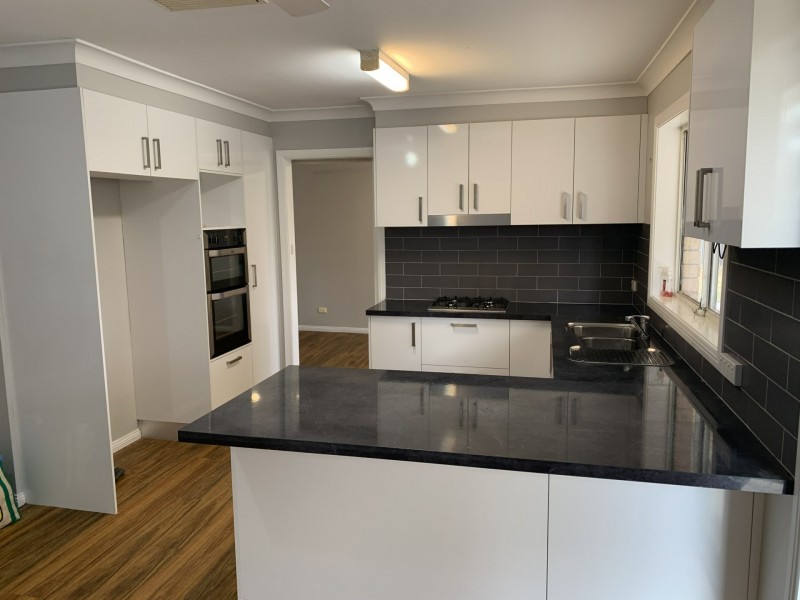 8 Sandra Place, Dubbo NSW 2830