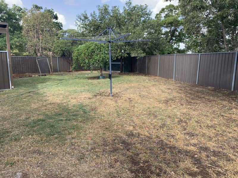 8 Sandra Place, Dubbo NSW 2830