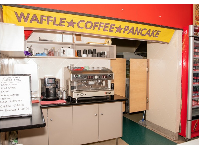 Uncle Hans, Dubbo NSW 2830