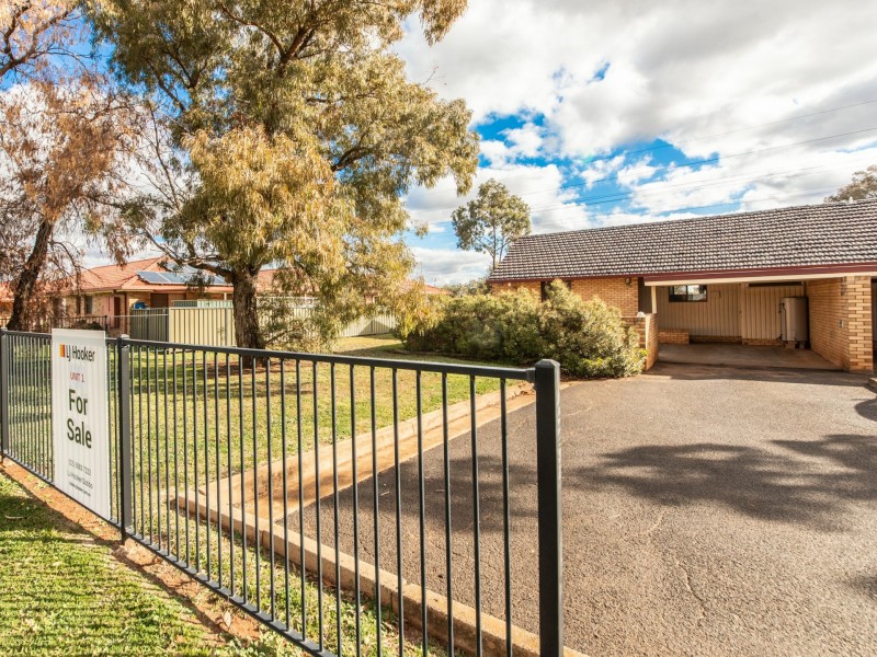 1/10 Sturt Circle, Dubbo NSW 2830