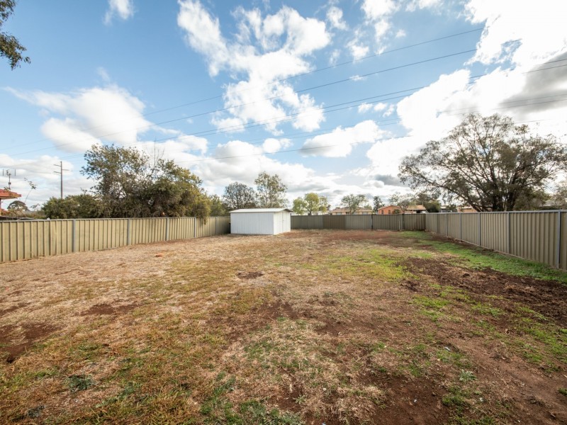 1/10 Sturt Circle, Dubbo NSW 2830