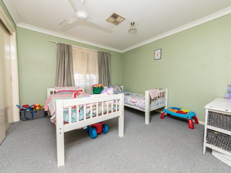 219 Algalah Street, Narromine NSW 2821