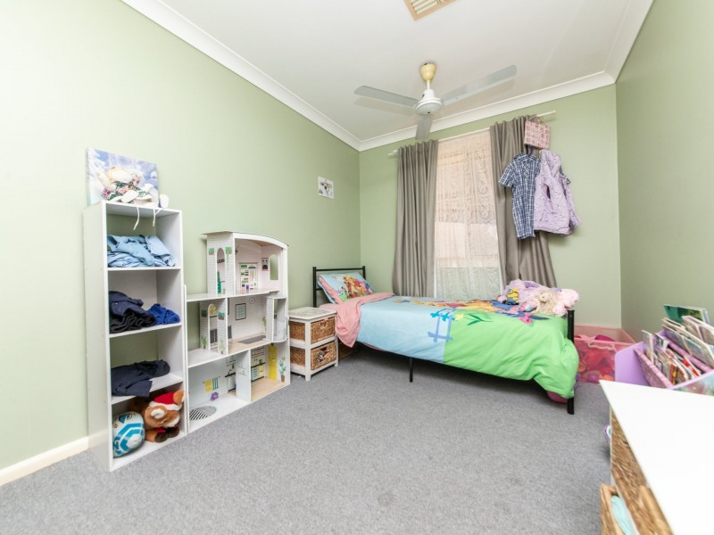 219 Algalah Street, Narromine NSW 2821