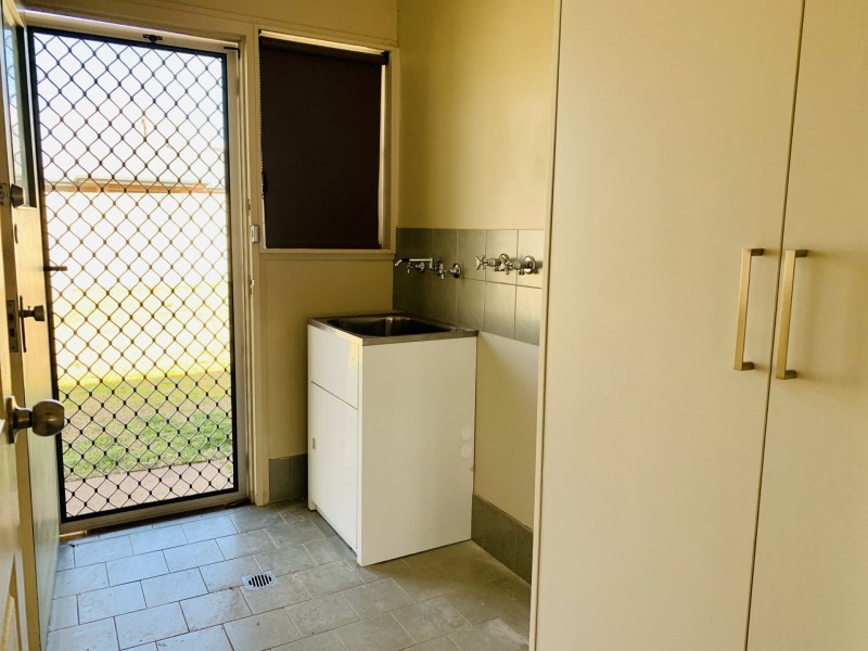 15 Burge Place, Dubbo NSW 2830