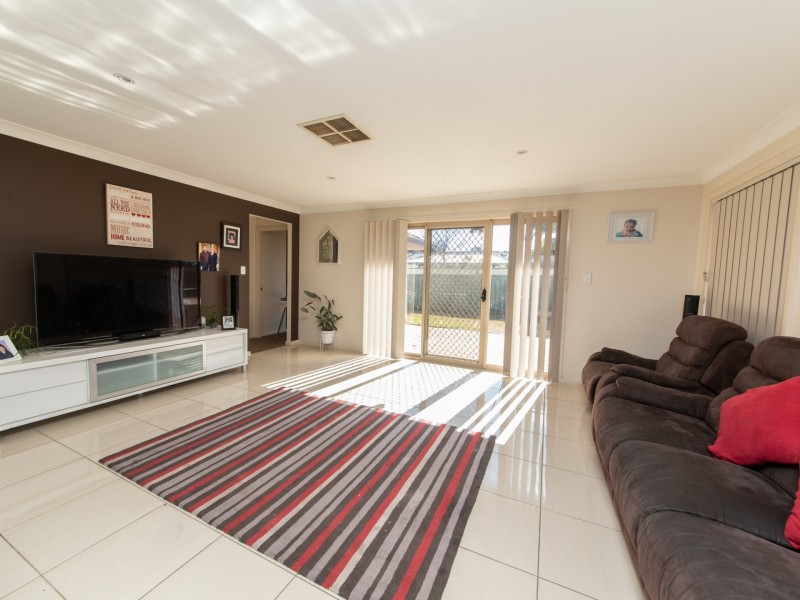 16 Javea Close, Dubbo NSW 2830