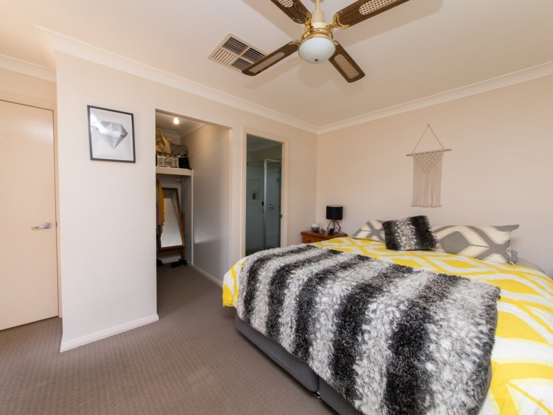 16 Javea Close, Dubbo NSW 2830