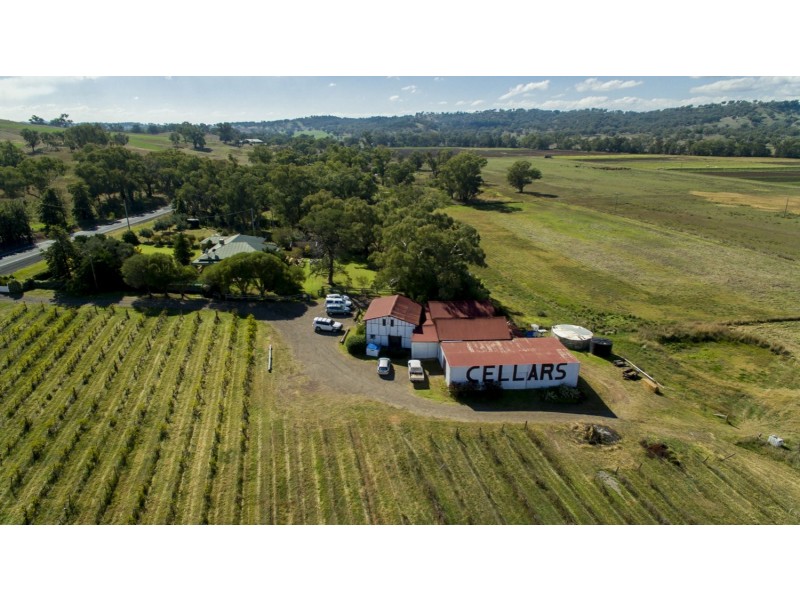 Bell River Mitchell Highway, Neurea NSW 2820