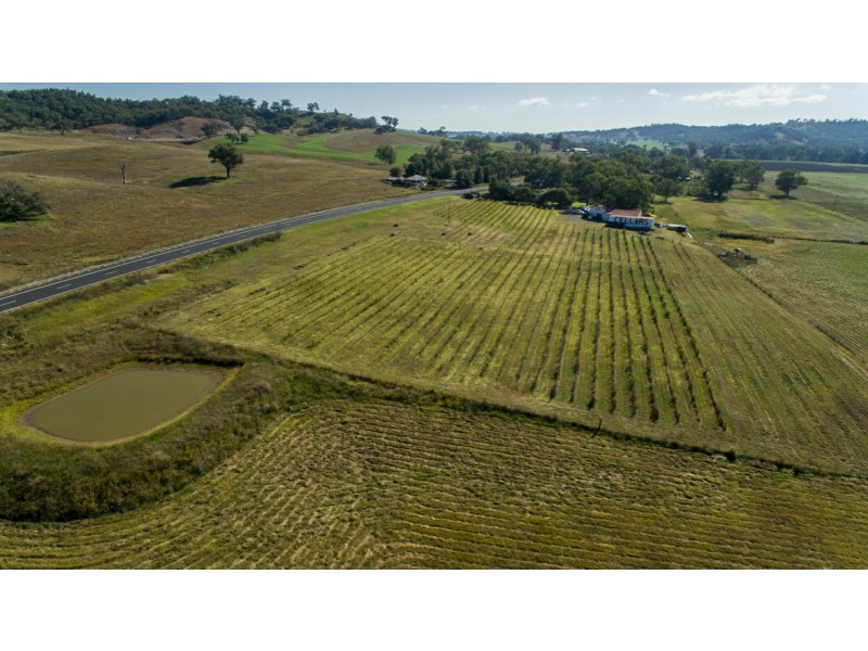 Bell River Mitchell Highway, Neurea NSW 2820