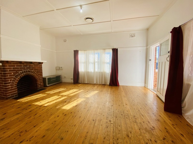 111 Cobra Street, Dubbo NSW 2830