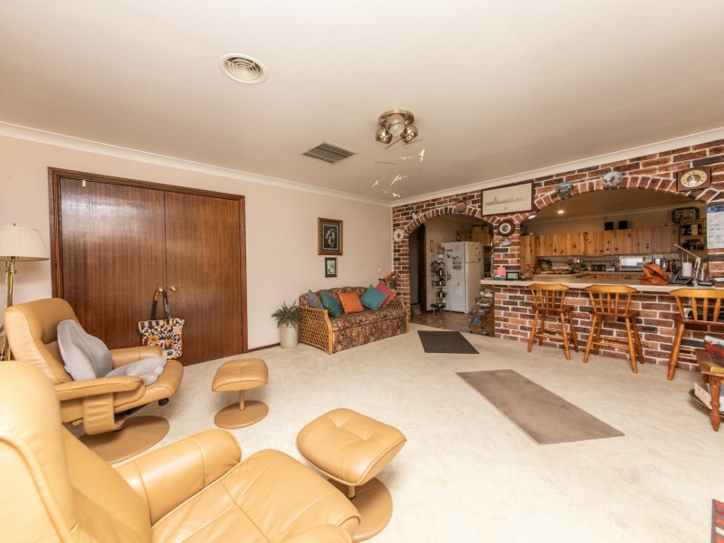 4 Norfolk Crescent, Dubbo NSW 2830