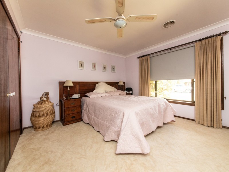 4 Norfolk Crescent, Dubbo NSW 2830