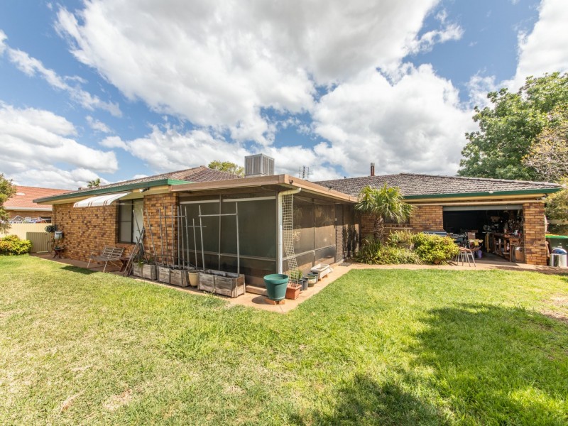 4 Norfolk Crescent, Dubbo NSW 2830