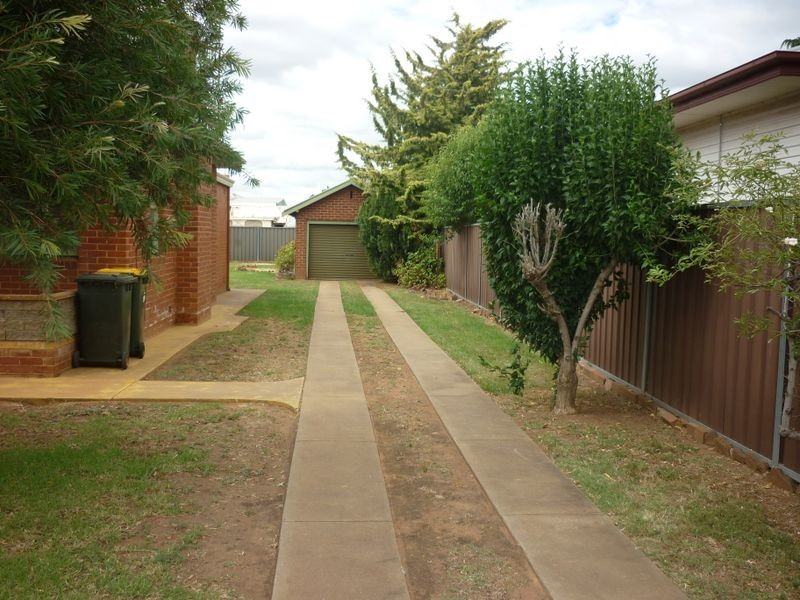 43 Edwin Street, Dubbo NSW 2830