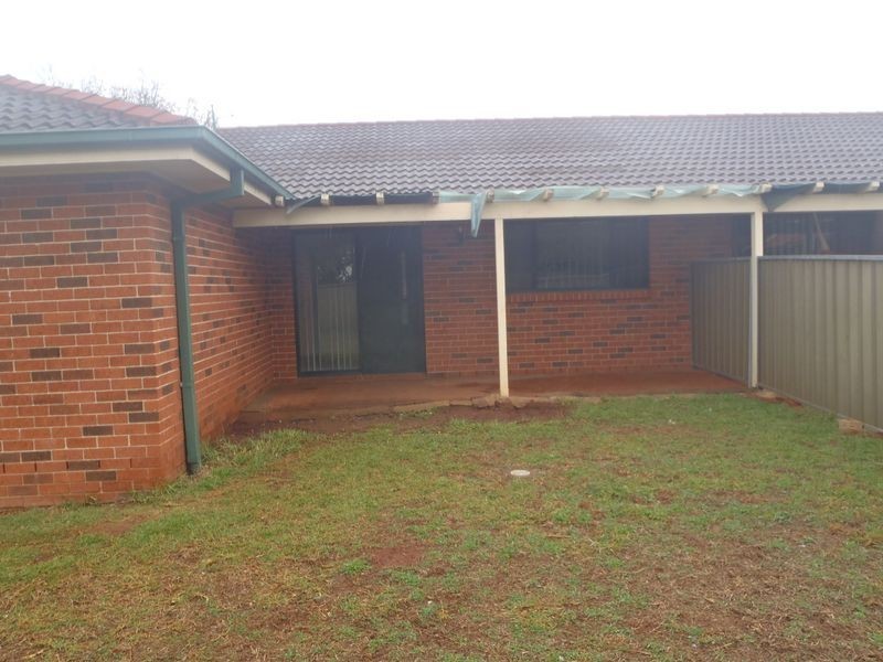 4B Gerber Place, Dubbo NSW 2830