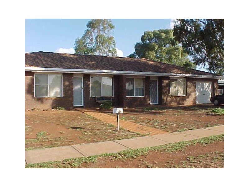 2/39 Davidson Drive, Dubbo NSW 2830