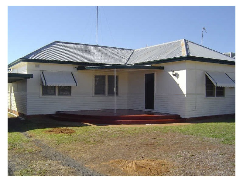 39 Elizabeth Street, Dubbo NSW 2830