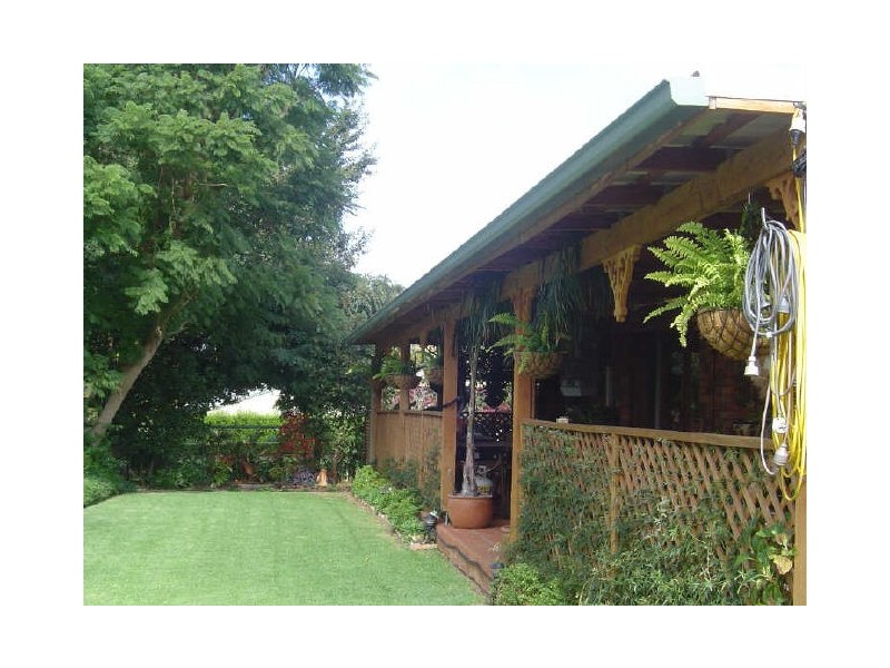 21 Bell Avenue, Dubbo NSW 2830