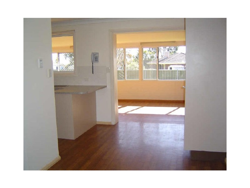 38 John Glen Place, Dubbo NSW 2830