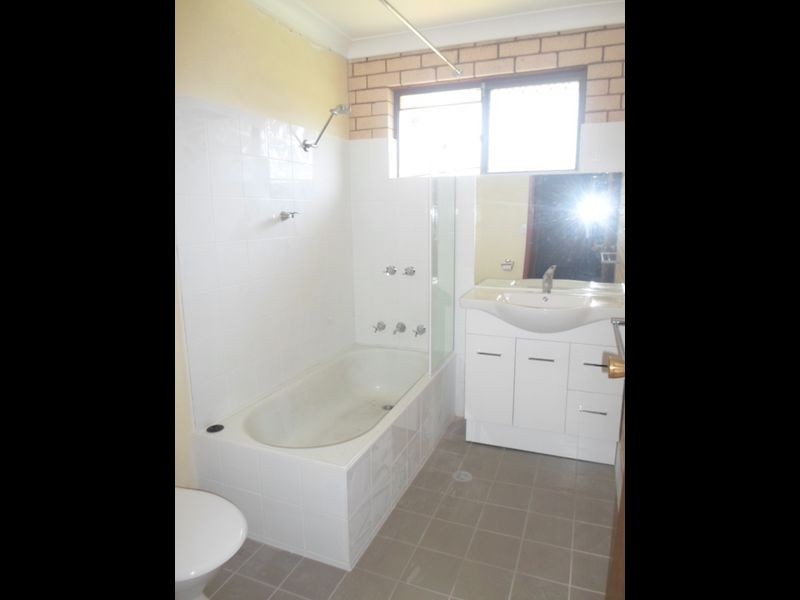 2/5 Opal Street, Dubbo NSW 2830