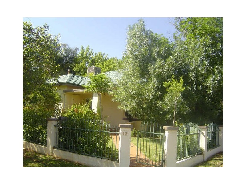 13 Short Street, Dubbo NSW 2830