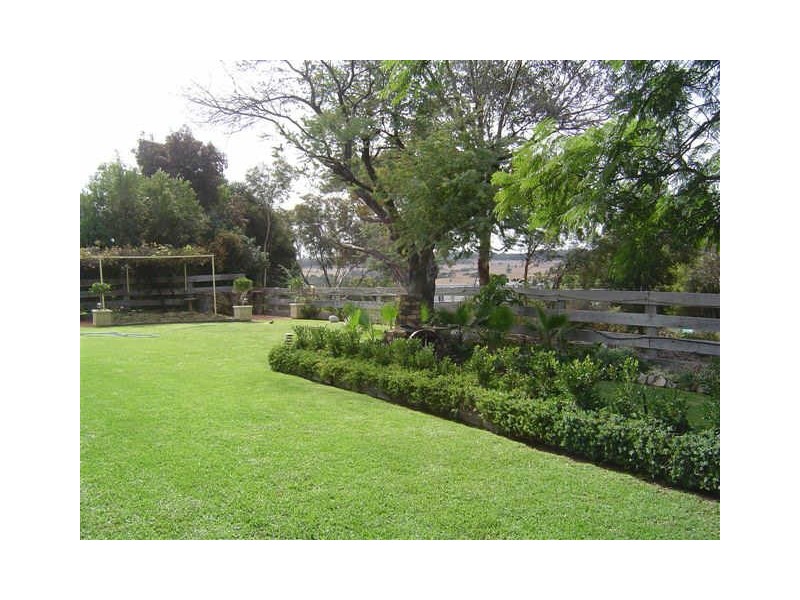 21 Bell Avenue, Dubbo NSW 2830