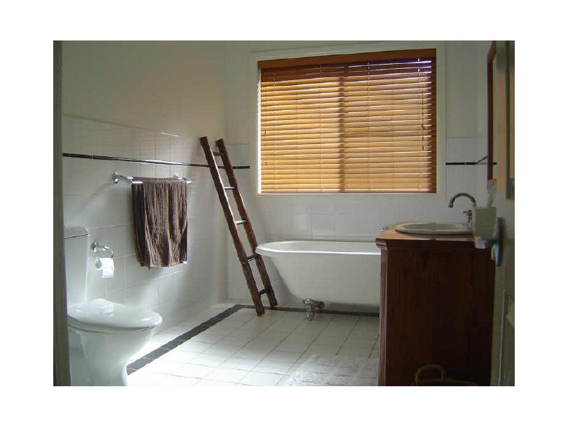 589 Wheelers Lane, Dubbo NSW 2830