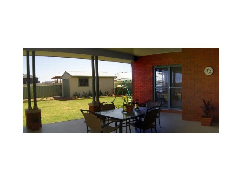 589 Wheelers Lane, Dubbo NSW 2830