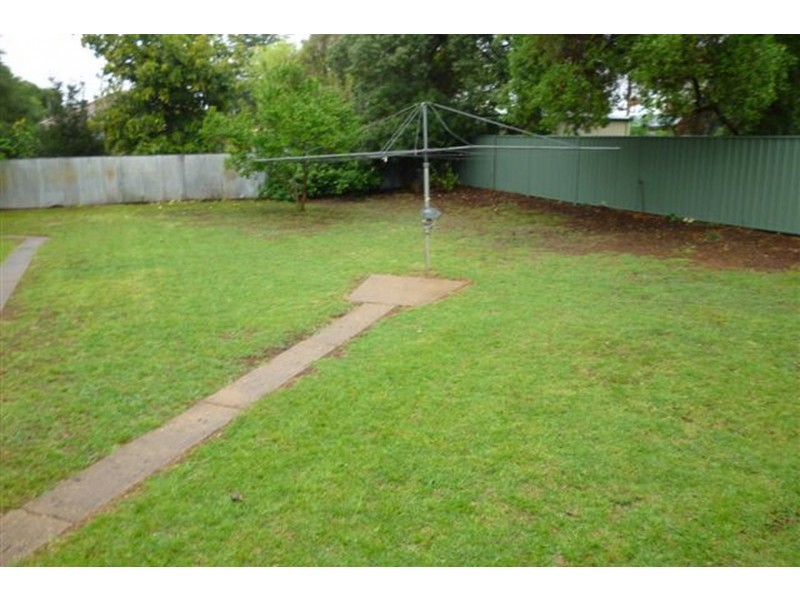 54 Sterling Street, Dubbo NSW 2830
