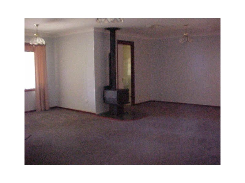 8 Clews Street, Dubbo NSW 2830