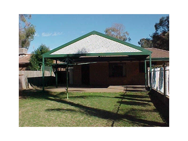 8 Clews Street, Dubbo NSW 2830