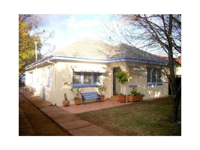72 Sterling, Dubbo NSW 2830