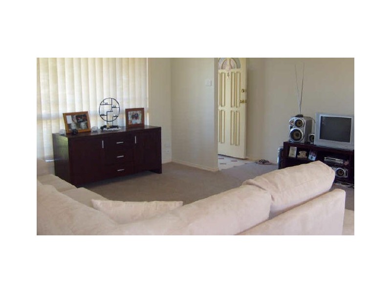 8A & 8B John Glen Close, Dubbo NSW 2830